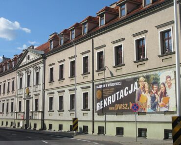 Uniwersytet Kaliski im. Stanisława Wojciechowskieg ...