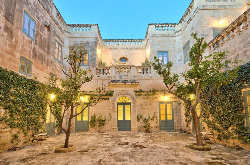 malta_zewnatrz